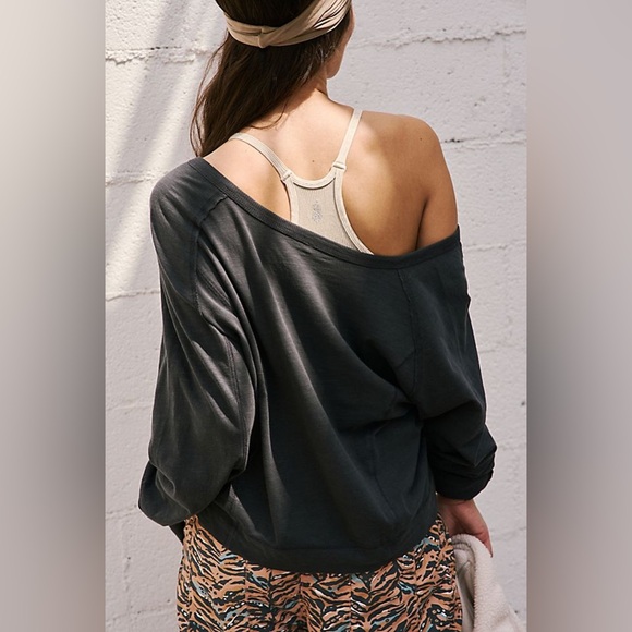 NWOT Winner layer by FP Movement from Free People in size Large - Picture 4 of 11